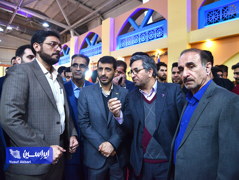 بازدید مدیرعامل فولاد مبارکه از مجموعه غرفه‌های این شرکت در ایران متافو 2022