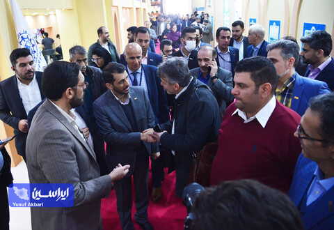 بازدید مدیرعامل فولاد مبارکه از مجموعه غرفه‌های این شرکت در ایران متافو 2022