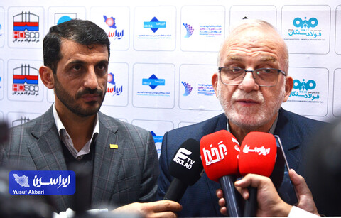 بازدید مدیرعامل فولاد مبارکه از مجموعه غرفه‌های این شرکت در ایران متافو 2022