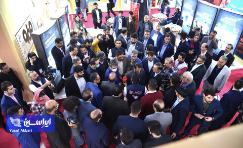 بازدید مدیرعامل فولاد مبارکه از مجموعه غرفه‌های این شرکت در ایران متافو ۲۰۲۲ (۲)