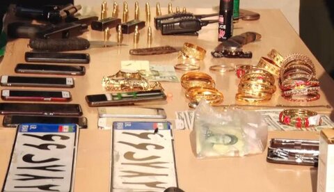 تحویل ۶۴ دستگاه وسیله نقلیه مسروقه به مالباختگان خمینی‌شهری