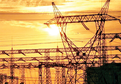 رفع محدودیت برق صنایع با افزایش ۱۴ هزار مگاوات به ظرفیت نیروگاهی کشور