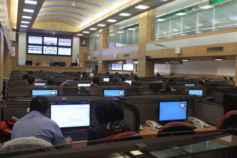 عرضه ۳۳۲ هزار تن محصولات فولادی در تالار محصولات صنعتی و معدنی