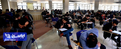 دومین روز آزمون استخدامی فولاد مبارکه به روایت ایراسین(۲)