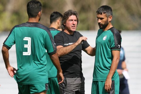 پرسپولیس از استقلال این مهاجم را نمی‌گیرد