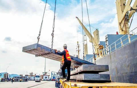 صادرات ۷ ماهه آهن و فولاد ایران به بیش از ۷ میلیون تن رسید
