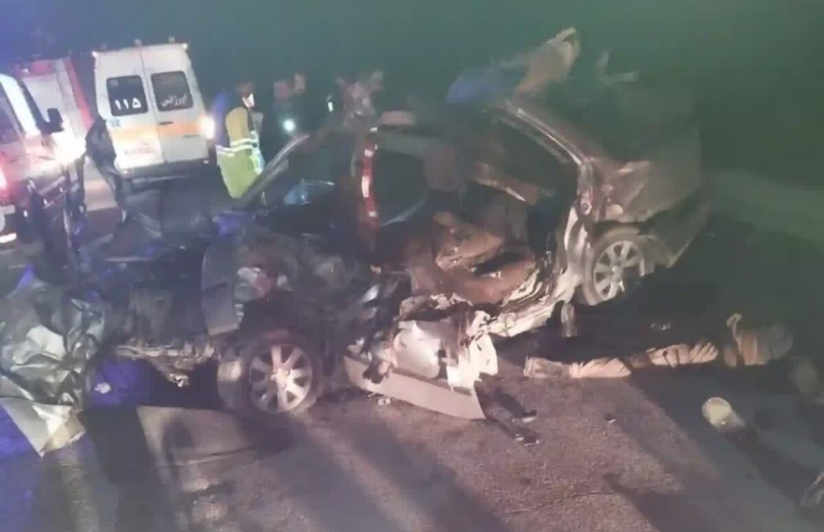 تصادف زنجیره‌ای اتوبان اصفهان- نطنز- کاشان سه فوتی و ۱۶ مصدوم داشت