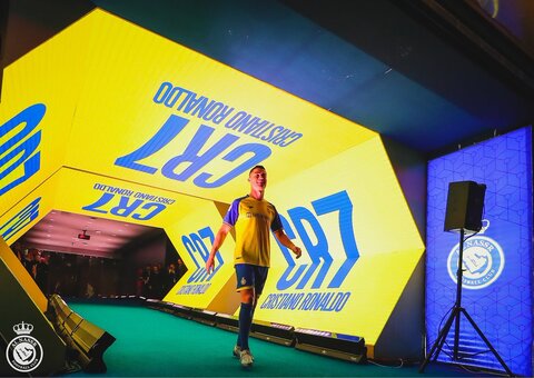 داستان حضور کریستیانو رونالدو در عربستان/ جهانی شدن در سرزمین سعودی‌ها با ۵۰۰میلیون یورو!