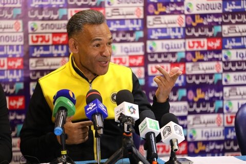 مورایس: سپاهان – استقلال دیداری کلاسیک است