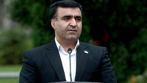 رئیس سازمان محیط‌زیست کشور وارد اصفهان شد