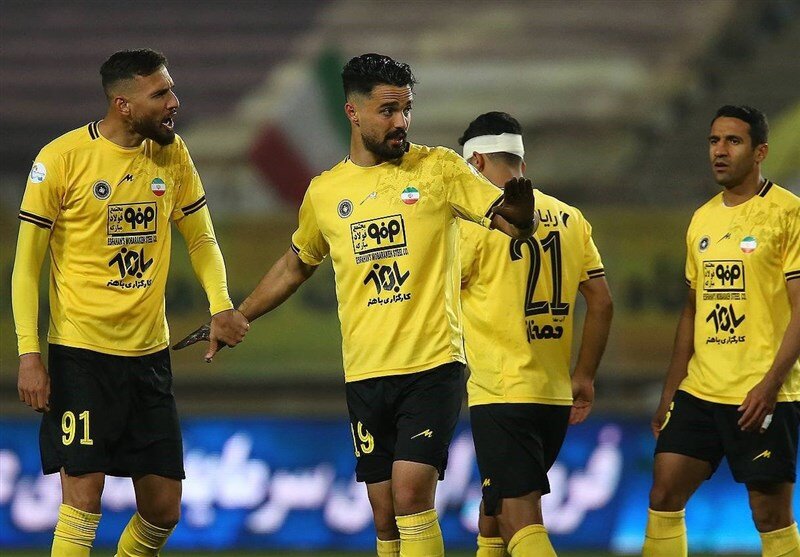 چراغ سبز نورافکن برای تمدید قرارداد با سپاهان؟