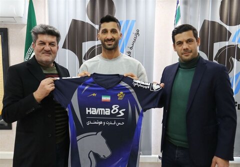 رشید مظاهری رسماً به پیکان پیوست