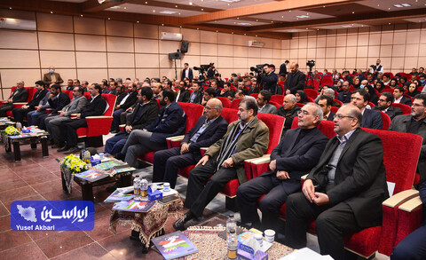 آیین شروع عملیات احداث بزرگترین نیروگاه خورشیدی کشور