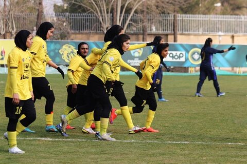 سپاهان از پیکان هم سبقت گرفت