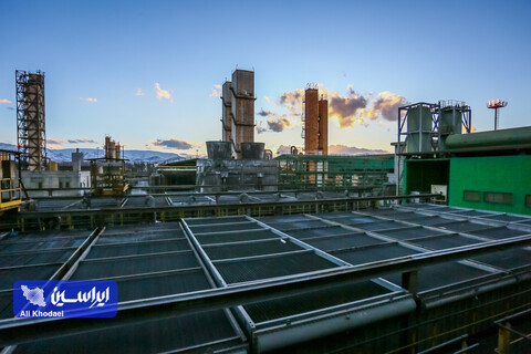 آیین رونمایی از ورق فولاد زنگ‌نزن شرکت فولاد مبارکه