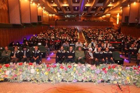 ذوب آهن اصفهان نماد تحقق شعار ما میتوانیم و ساخت داخل