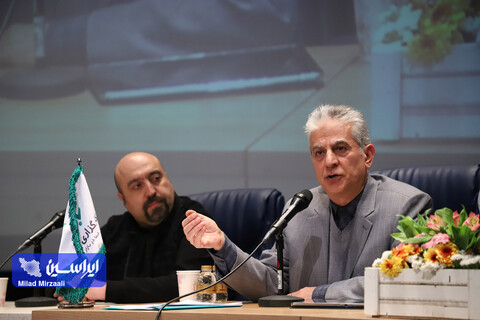 اولین کنفرانس چشم انداز بازار سرمایه ۱۴۰۲