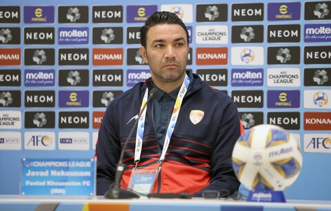 نکونام: تاریخ فولاد را ورق می‌زنیم