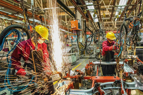 رشد ۷.۷ درصدی تولید  ۲۸۰ شرکت صنعتی بورسی در دی‌ماه