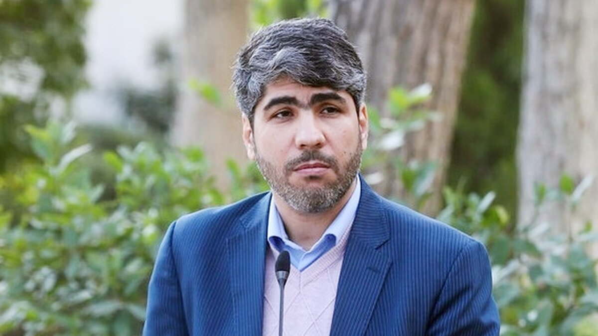  آزمون استخدامی دولت ١٧ آذر برگزار می‌شود/ پرداخت ۱۵۰ هزار میلیارد تومان حقوق ماهانه به کارمندان