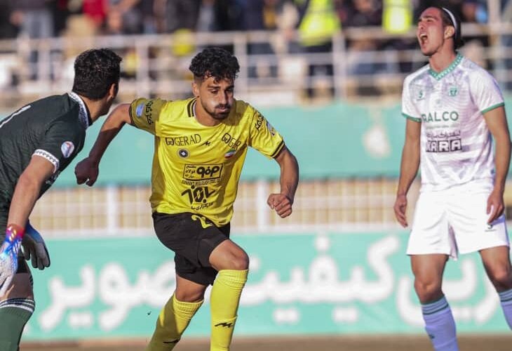 خلاصه بازی آلومینیوم – سپاهان/ فرار زردپوشان از شکست