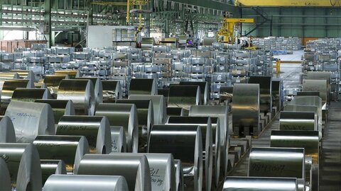 از سود سهام فولاد مبارکه، قشر متوسط و بازنشسته کشور بیشتر بهره‌مند می‌شوند