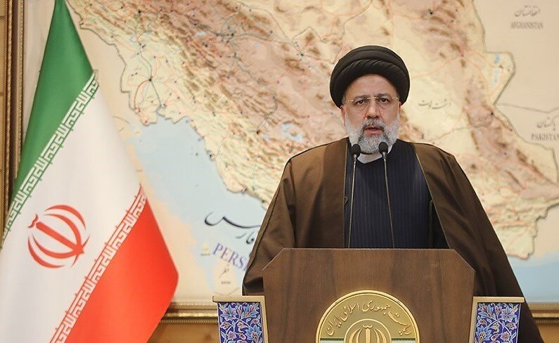 دشمن نمی‌تواند تولید و اقتصاد را در کشور متوقف کند 