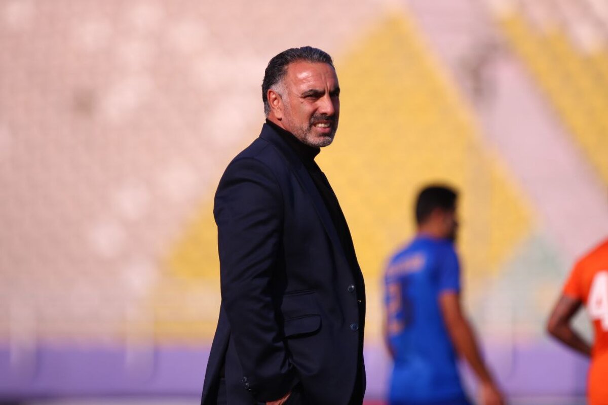 محمود فکری از هدایت سایپا برکنار شد