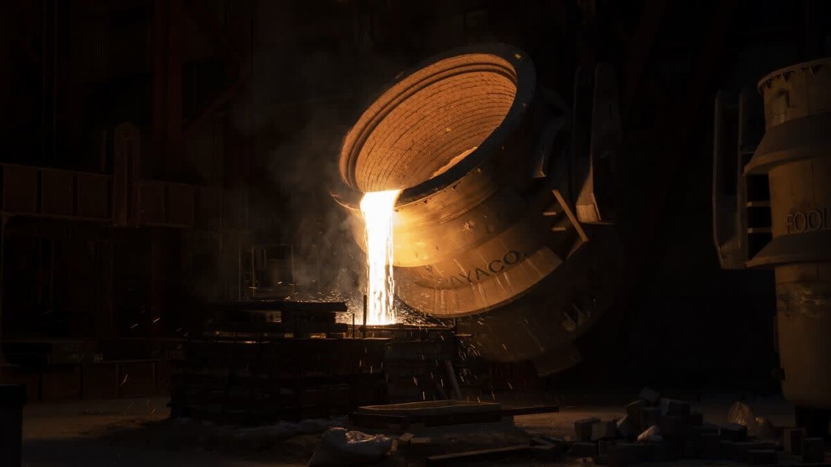 نخستین عملیات ذوب در فولادسفیددشت با موفقیت انجام شد
