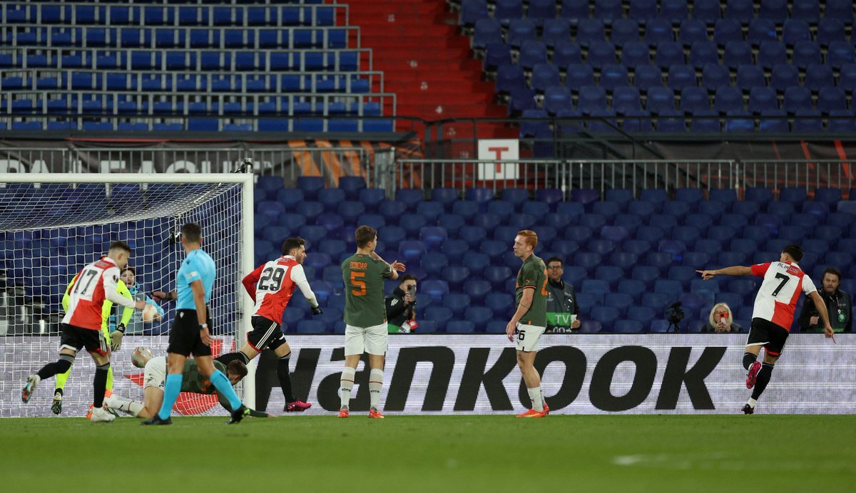 گل زیبای علیرضا جهانبخش در دیدار فاینورد – شاختار را ببینید