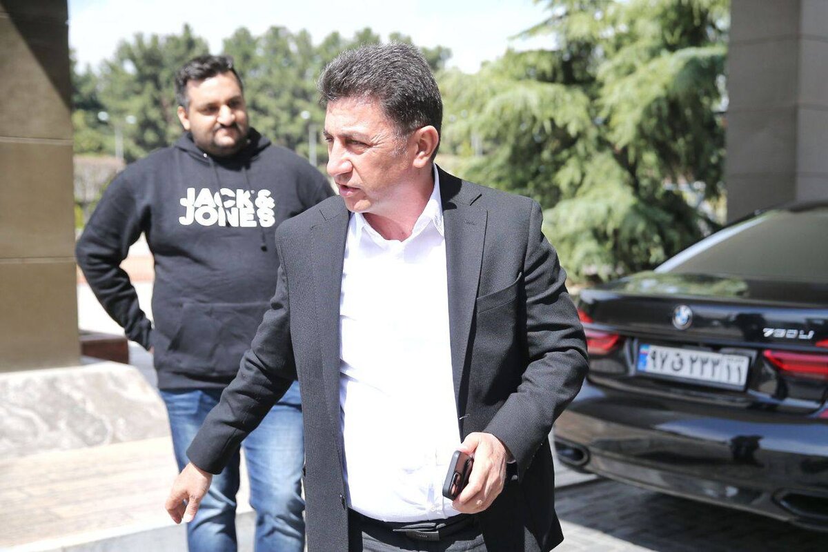 تماشاگر ویژه دیدار استقلال – هوادار کیست؟