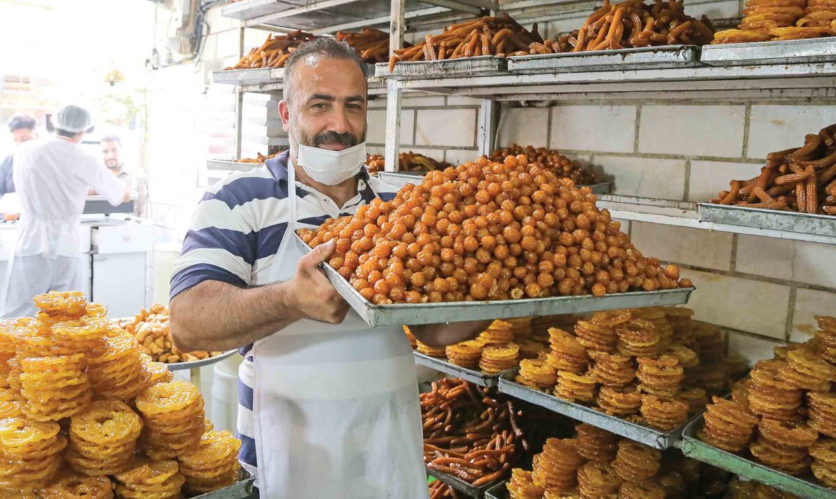 زولبیا و بامیه بازار شیرینی نوروز را قبضه کرد