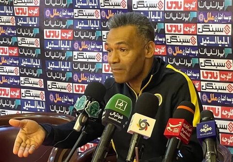 چرا مورایس به برزیل سفر کرد؟