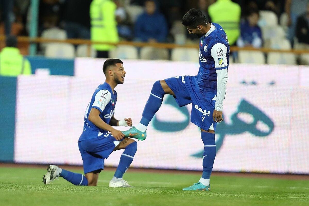 خلاصه بازی استقلال – ذوب‌آهن/ برد ارزشمند آبی‌ها