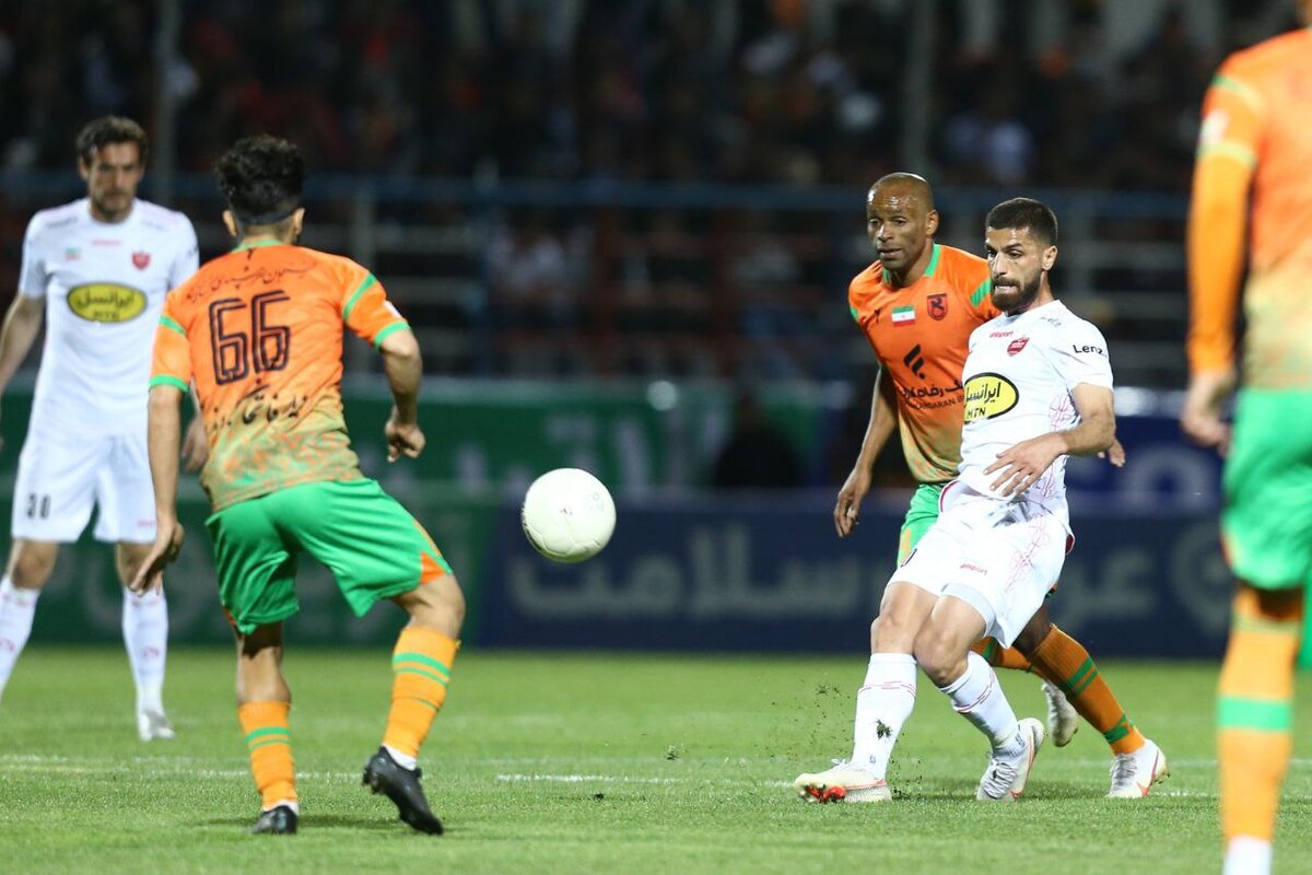 خلاصه بازی مس رفسنجان – پرسپولیس/ تک پنالتی گولسیانی برای برد پرسپولیس