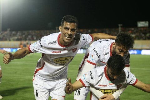 خلاصه بازی مس کرمان – پرسپولیس/ دبل پنالتی گولسیانی