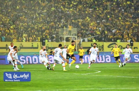 خلاصه بازی سپاهان – مس رفسنجان/ سوپرگل نورافکن برای برد شیرین