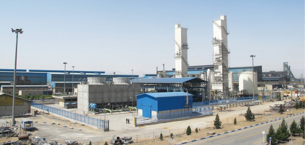 کارکنان مجتمع فولاد سبا؛ هم‌پیمان برای تحقق شعار سال