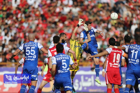 تاریخ و ساعت دیدار پرسپولیس - استقلال مشخص شد/ در ۱۰۱ دربی تهران هر تیم چند مرتبه پیروز شده است؟