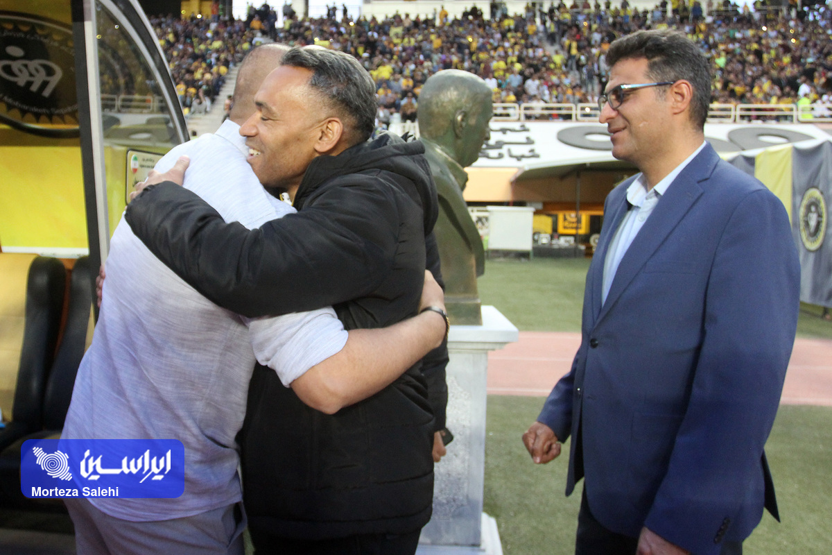 سپاهان از مکتب شاهین است و هوچی‌گری نمی‌کند