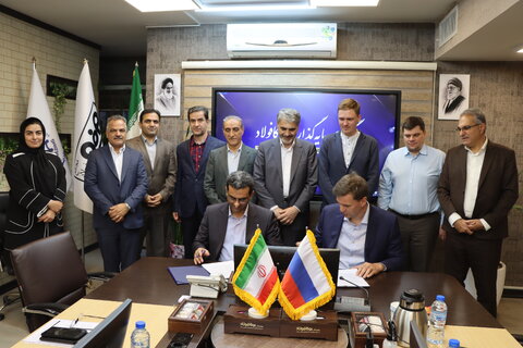 امضاء قرارداد شرکت‌های گروه توکا فولاد برای صادرات محصولات نسوز به روسیه