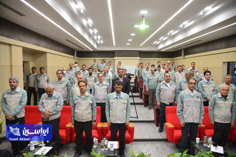 مدیرعامل فولاد مبارکه در آیین تقدیر از دست‌اندرکاران تولید ورق زنگ‌نزن