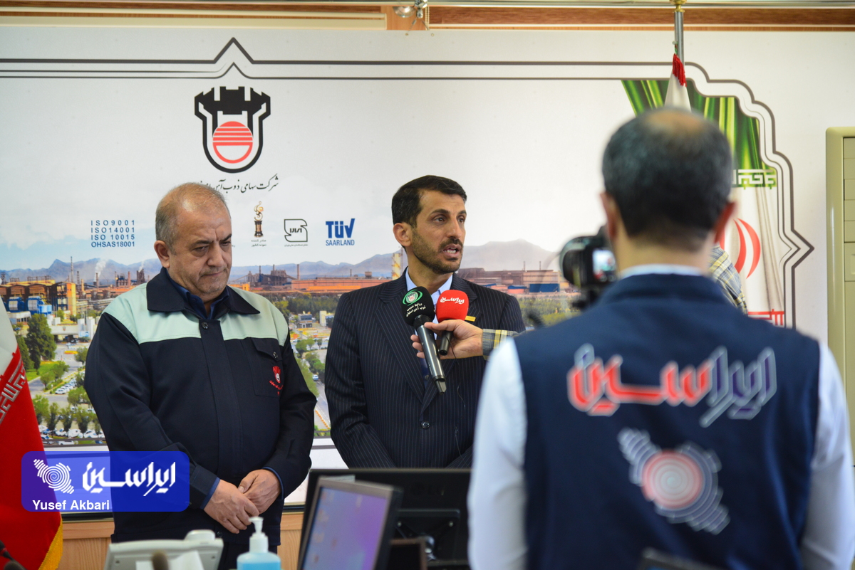 فولاد مبارکه و ذوب‌آهن دو دانشگاه‌ بزرگ صنعت کشور هستند / نهضت همکاری و هم‌افزایی میان این دو مجموعه برای تقویت رقابت‌پذیری