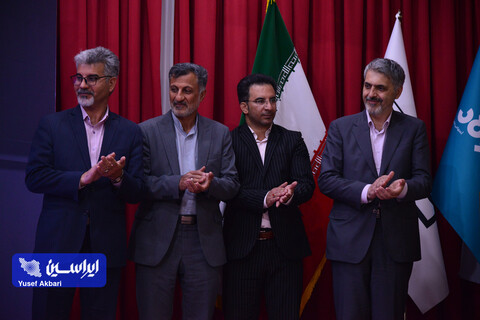 آیین بزرگداشت روز کار و کارگر و تجلیل از کارگران نمونه گروه سرمایه‌گذاری توکافولاد