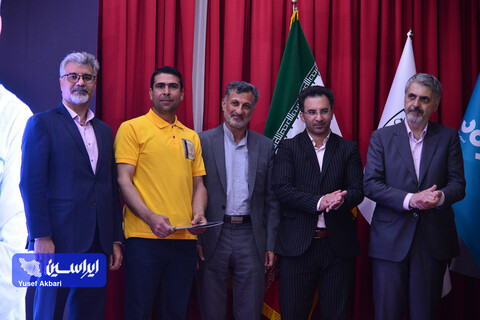 آیین بزرگداشت روز کار و کارگر و تجلیل از کارگران نمونه گروه سرمایه‌گذاری توکافولاد