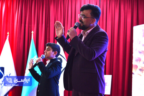 آیین بزرگداشت روز کار و کارگر و تجلیل از کارگران نمونه گروه سرمایه‌گذاری توکافولاد