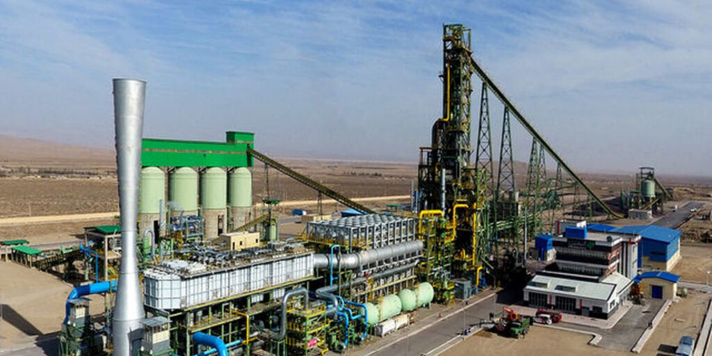 «فولاد نی‌ریز» نیمه نخست امسال آماده افتتاح است/ افزایش ۲.۵ میلیون تنی ظرفیت فولاد کشور با راه اندازی ۳ طرح فولادی