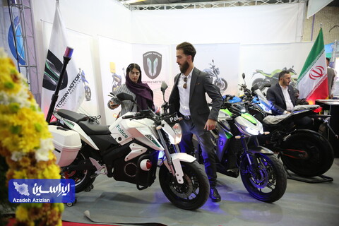 دومین روز از نخستین نمایشگاه ملی فناورانه حمل‌ونقل دانش‌بنیان