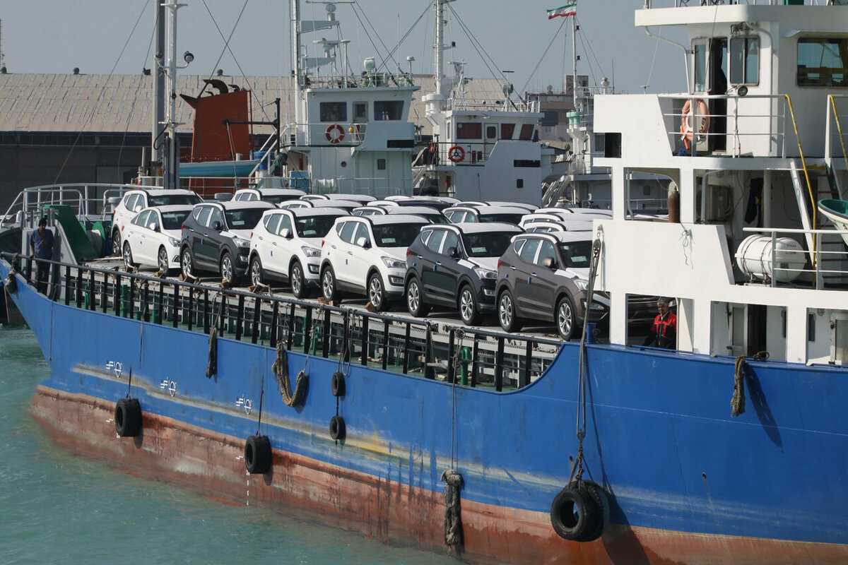 وزیر صمت: آئین نامه واردات خودروهای کارکرده به دولت ارائه شد