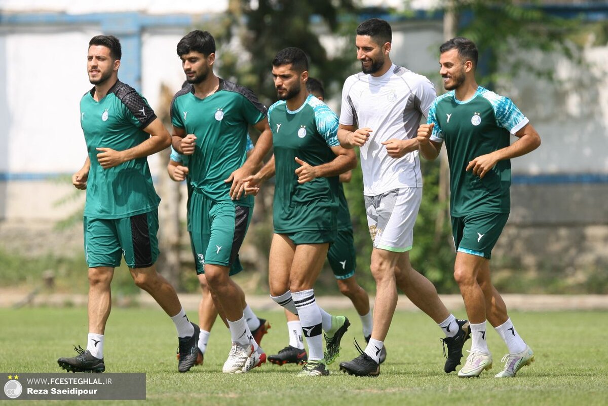 استقلال همچنان تعطیل است!